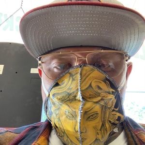 Meet your Posher, Eddie